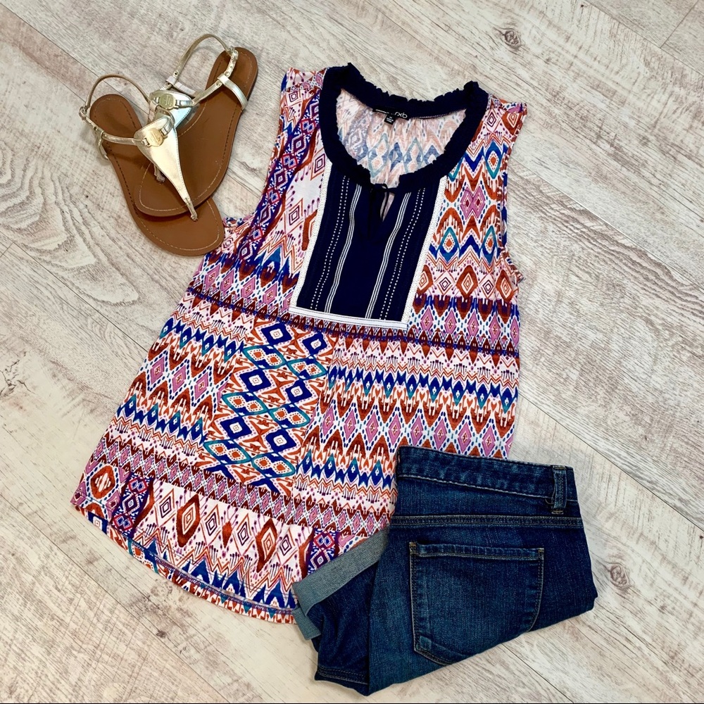 Aztec Print Tie Front Tank Top Sz M